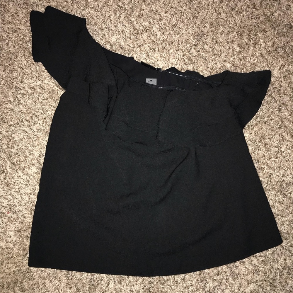 J-36 Sexy one shoulder top.